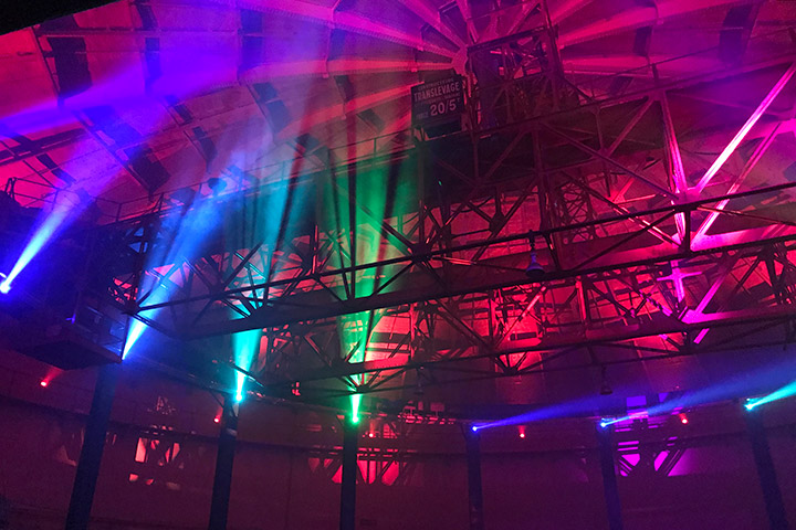 Scene eclairage couleurs spectacle agence tout mix